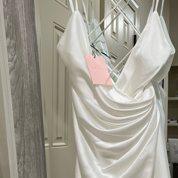 Fame&Partners NWT/BOX Ivory Satin wrap maxi dress BRIDES&BRIDESMAID Fits 6-8 - Picture 10 of 17